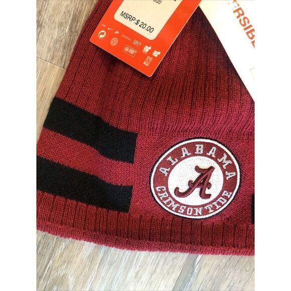 Nike Alabama Crimson Tide Beanie- Toboggan Embroidered , Reversible , Kids. NWT - Picture 5 of 9